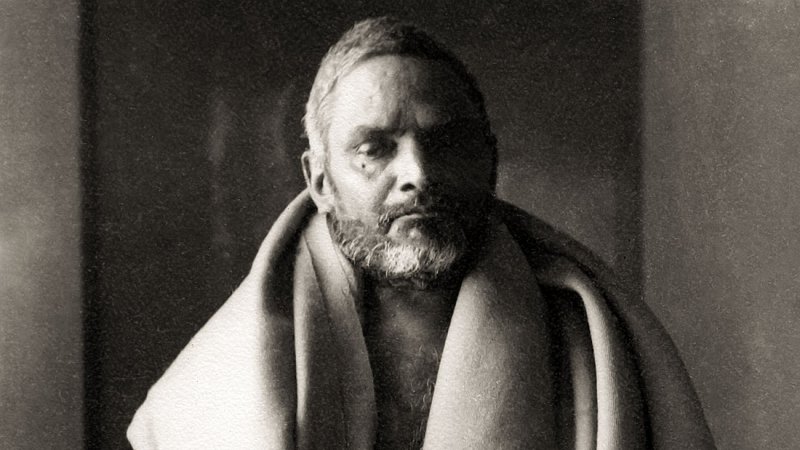 Black-and-white portrait of Bhagavan Nityananda